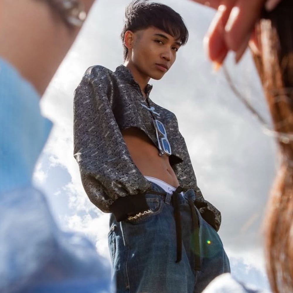 Dawang NYC Hei Open Collar Crop Top